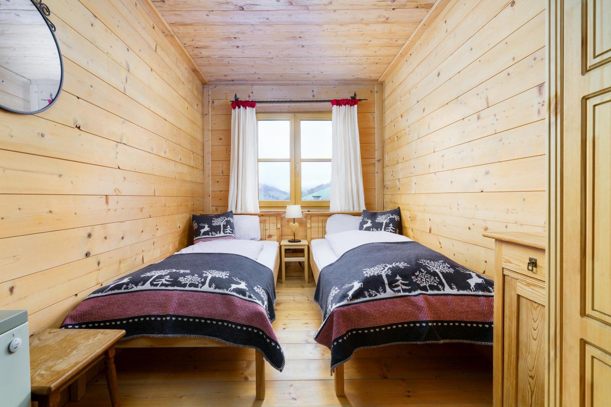 Ski-In & Ski-Out Out Chalet Maria With Amazing Mountain View Maria Alm am Steinernen Meer Exterior foto