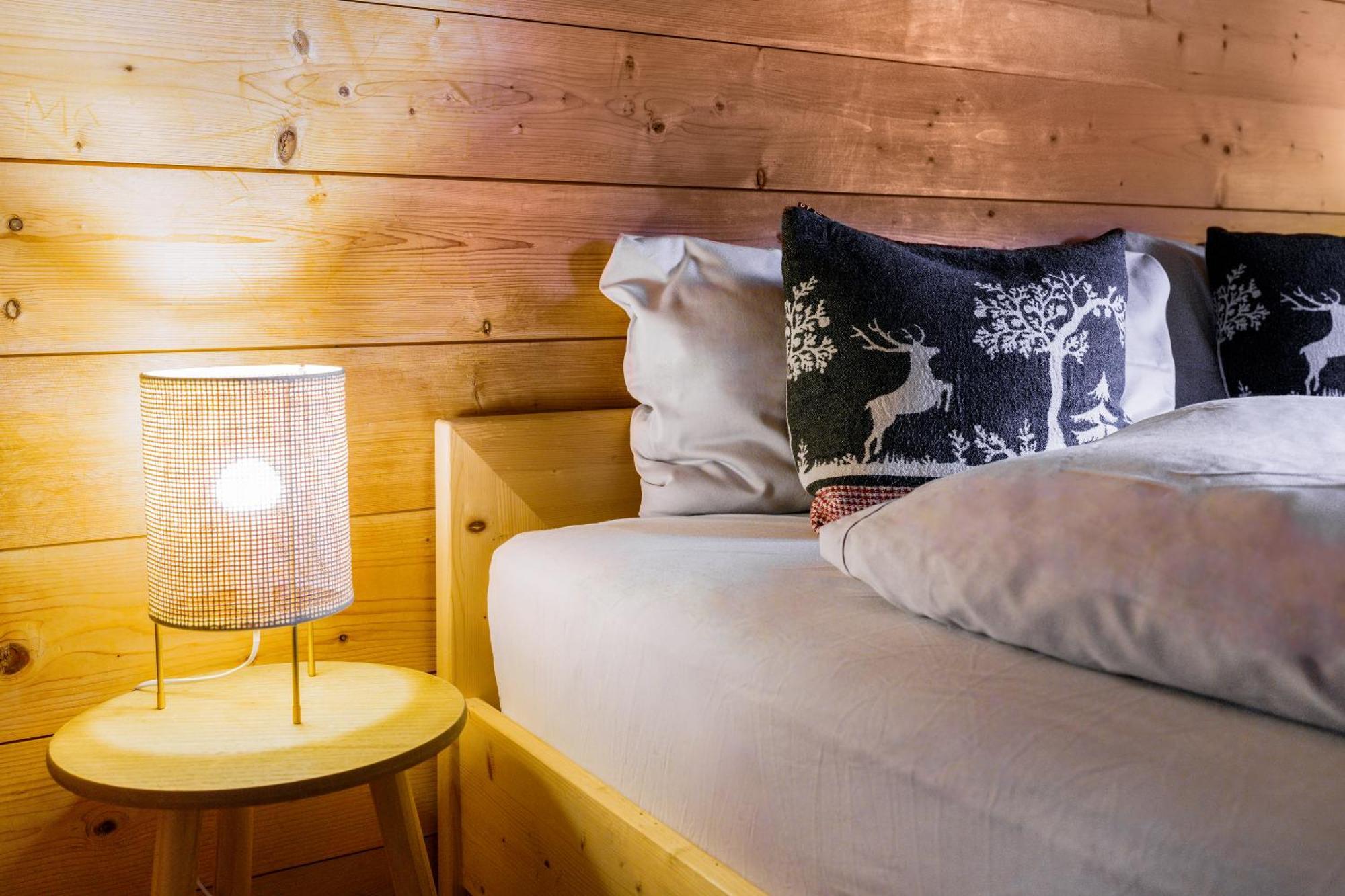 Ski-In & Ski-Out Out Chalet Maria With Amazing Mountain View Maria Alm am Steinernen Meer Quarto foto